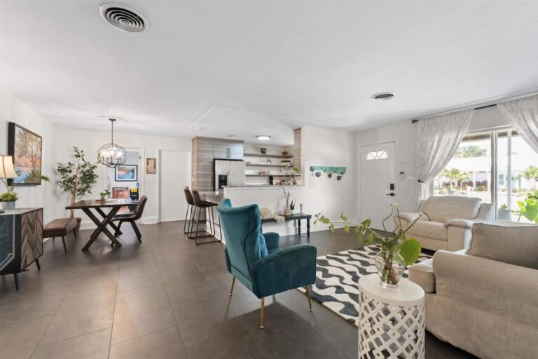 e79510f9 ab06 43 leyyu